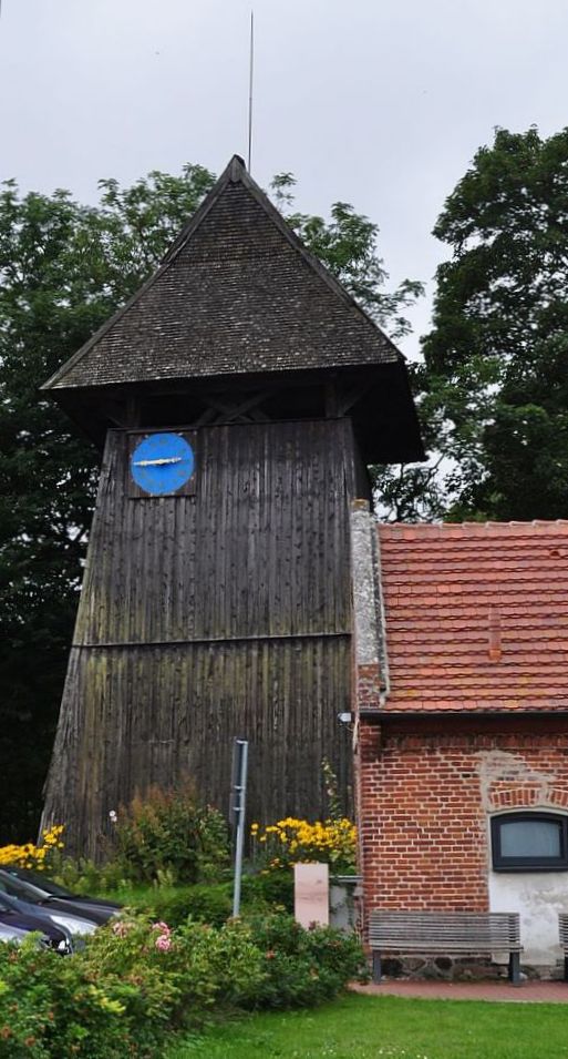 Glocken-und Uhrenturm