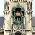 Glockenspiel am Neuen Rathaus in München IV