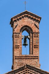 Glockenturm aus Backstein