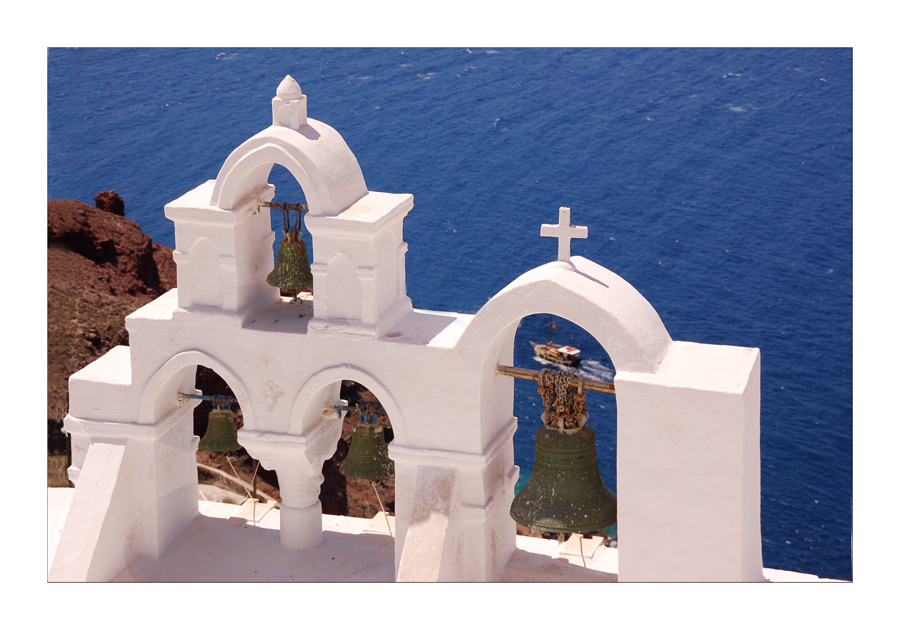 Glockenturm in Oia