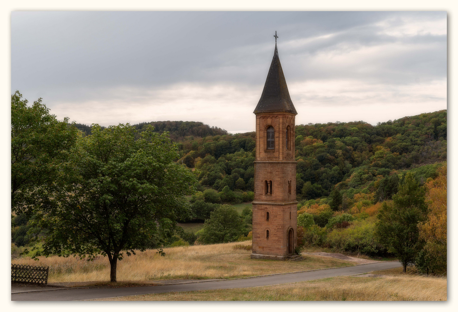 Glockenturm ohne Kirche