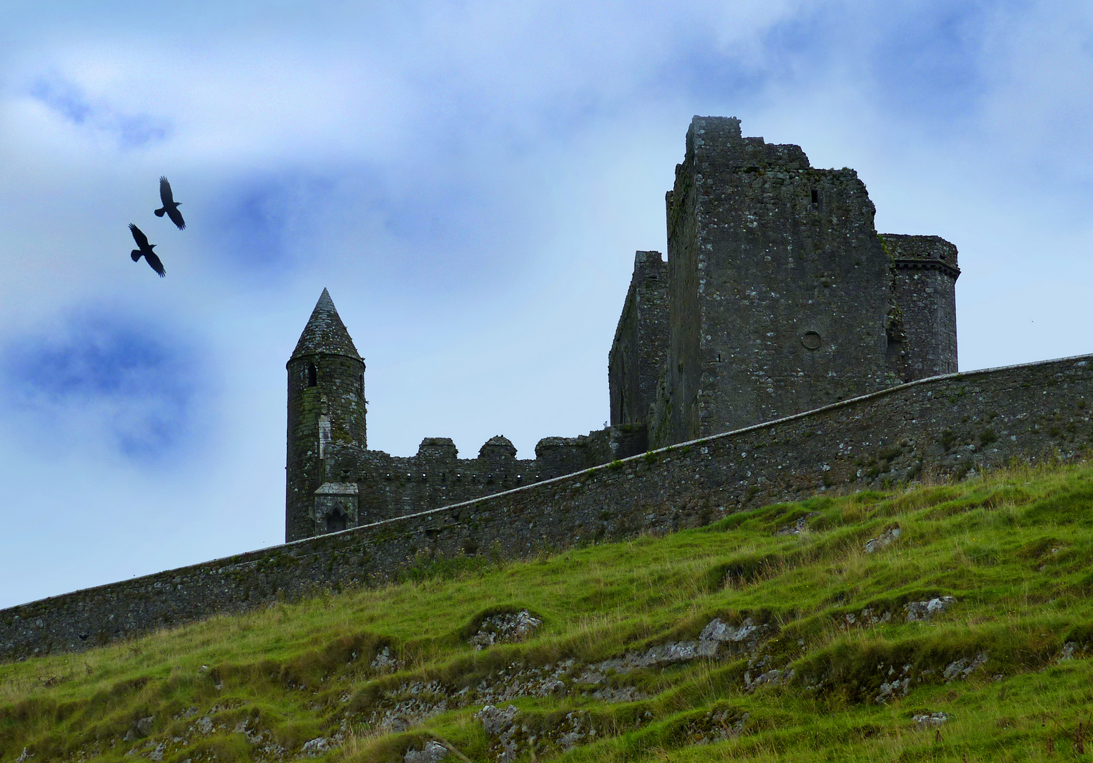 Gloomy Cashel 