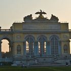 GLORIETTE IM ABENDLICHT