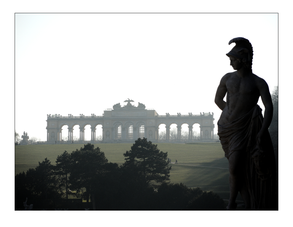 Gloriette im Nebel, Wien