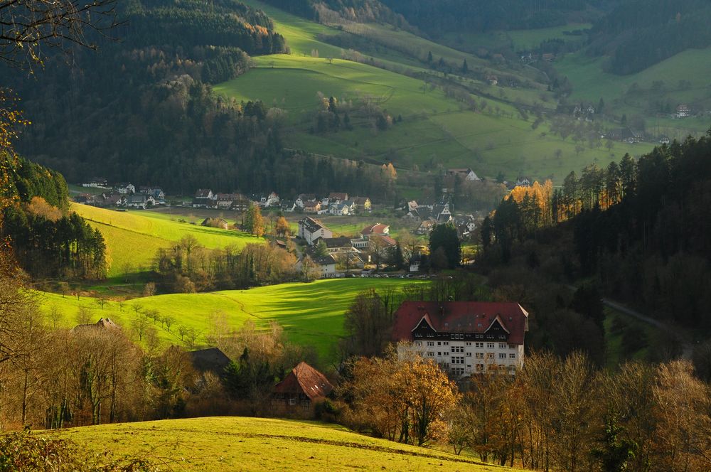 Glotterbad mit 'Schwarzwaldklinik'