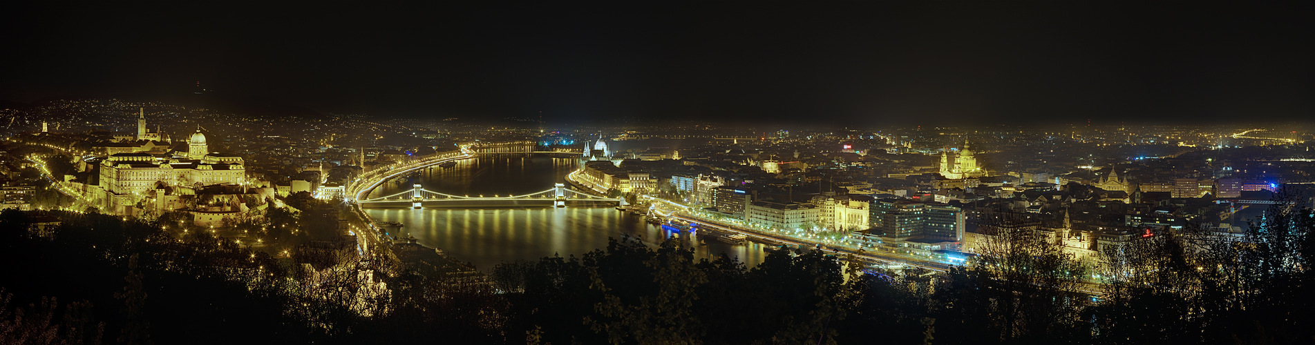 Glowing Budapest - Panorama