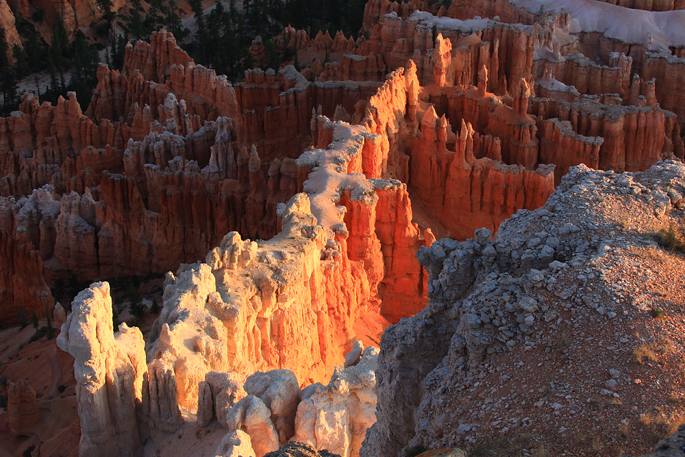 Glowing Hoodoos