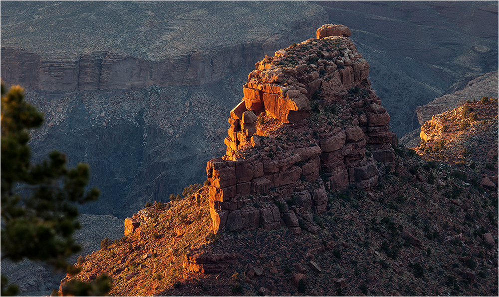 Glowing Rocks - Grand Canyon