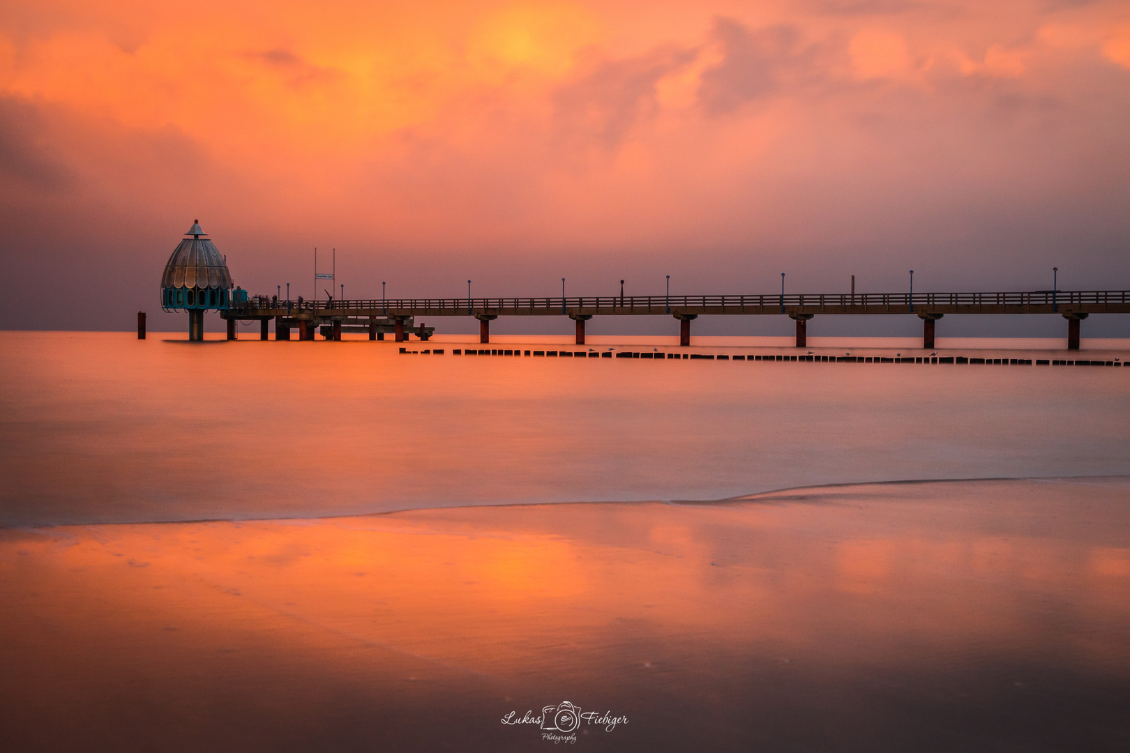 glowning landing stage