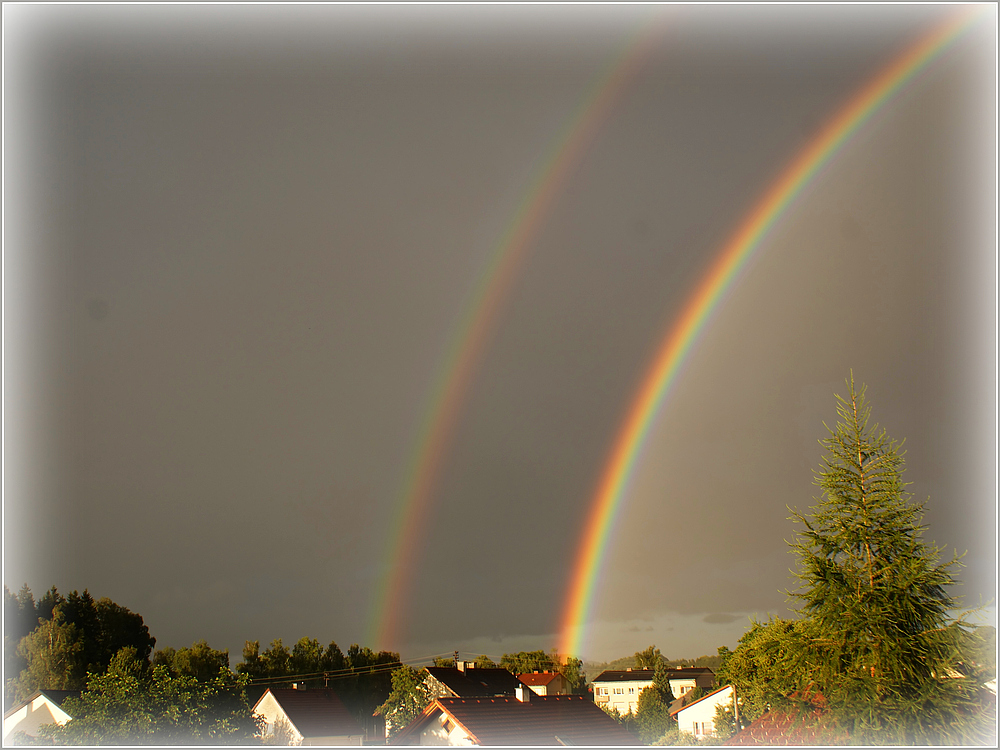 Glück und Leid- Hand in Hand