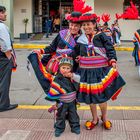 Glückliche Familie in Peru