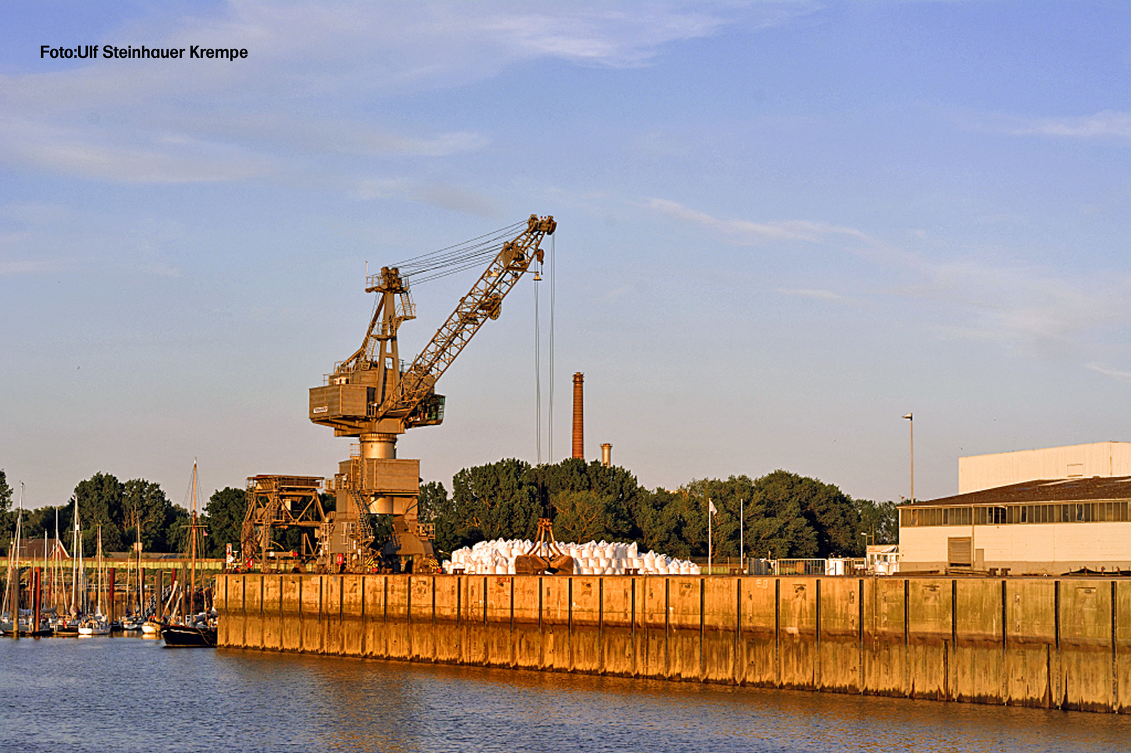 Glückstadt Außenhafen Kran