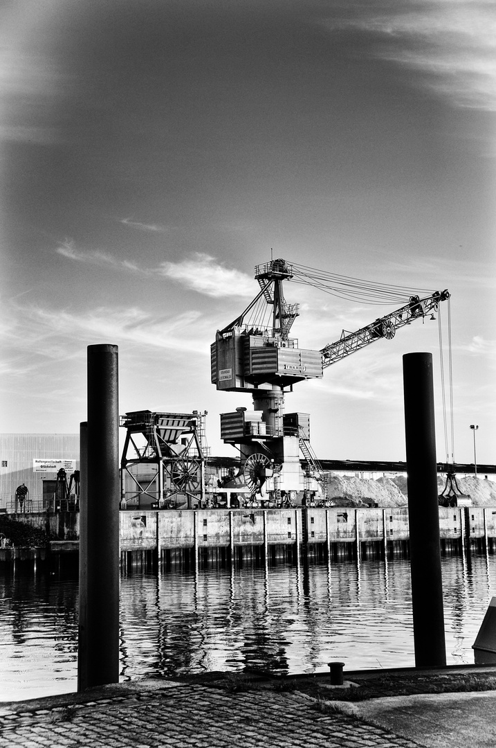 Glückstadt Hafen Kran