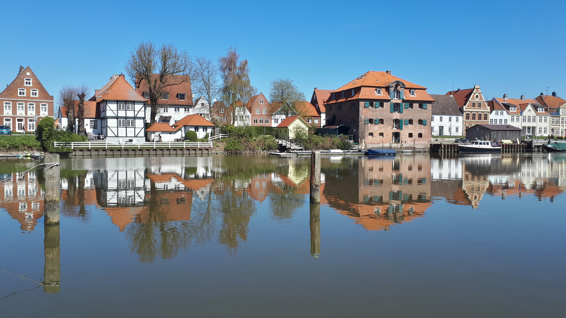 Glückstadt...nah am Wasser gebaut...