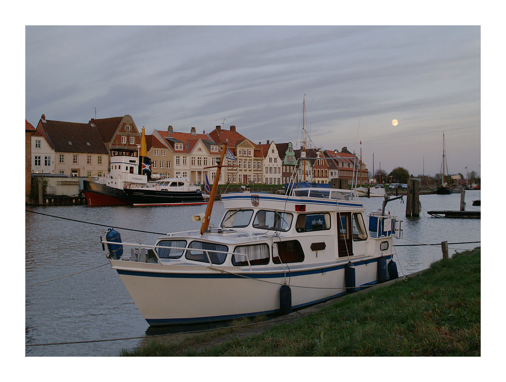 Glückstädter Binnenhafen