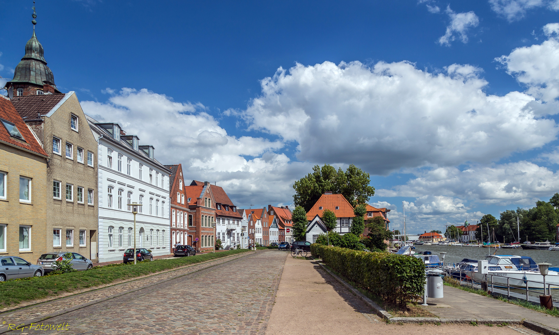 Glückstädter Binnenhafen