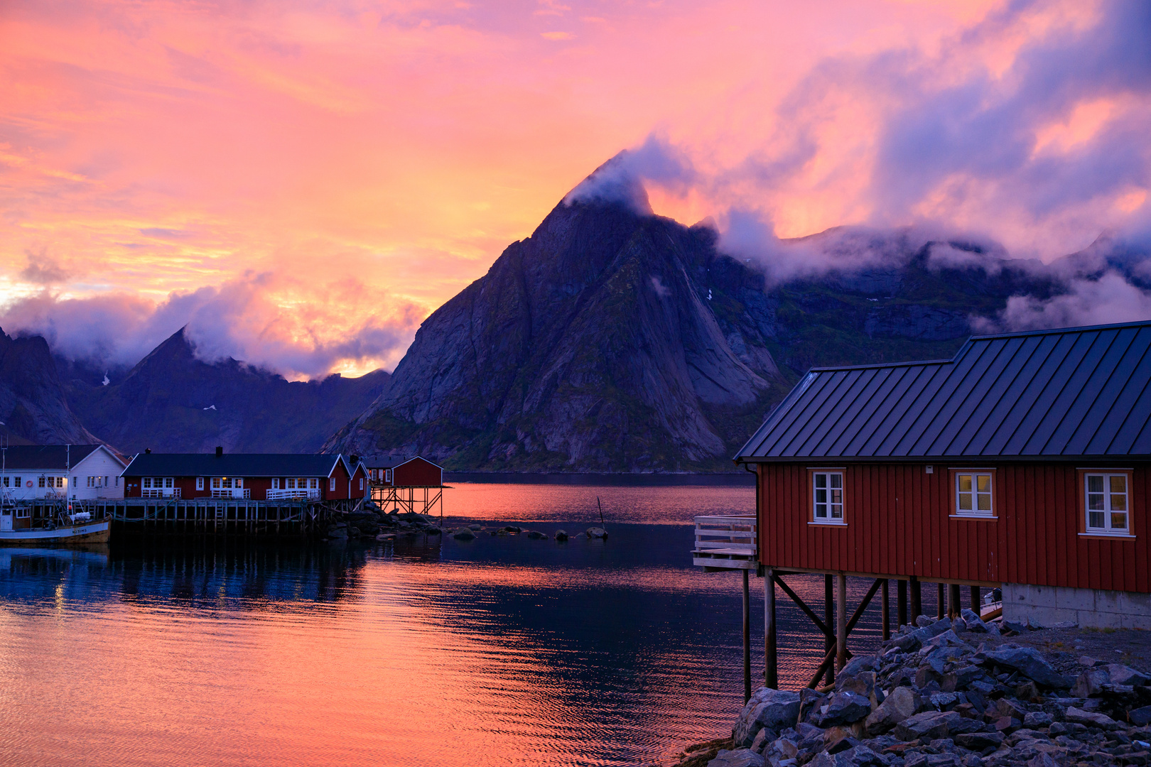 glühende Lofoten