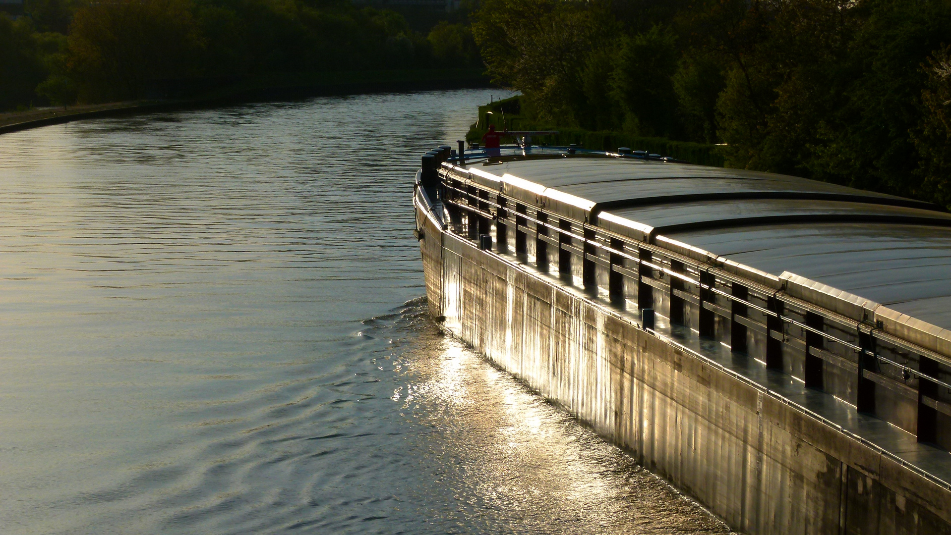 Glühendes Schiff