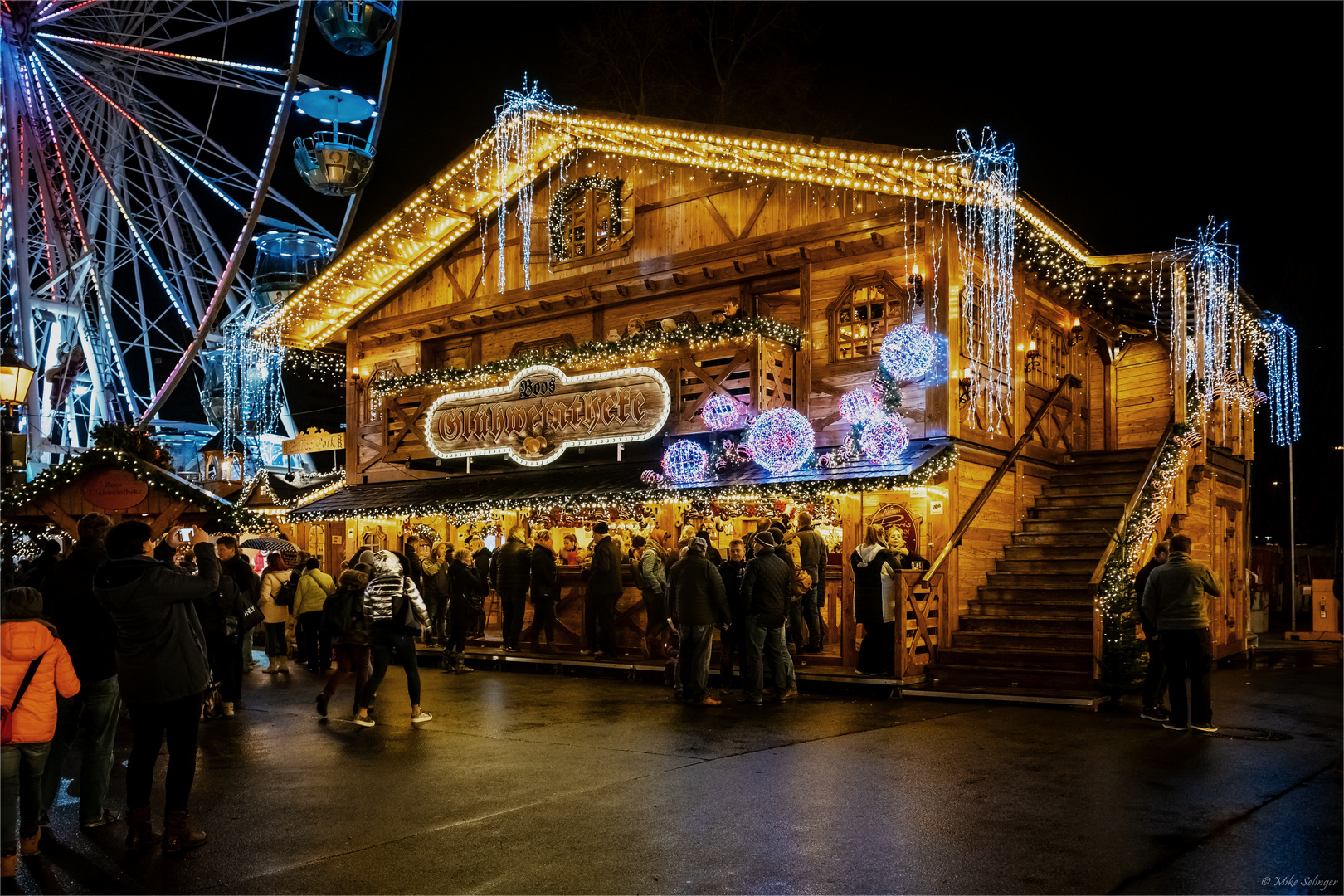 Glühweintheke Boos / Magdeburger Weihnachtsmarkt