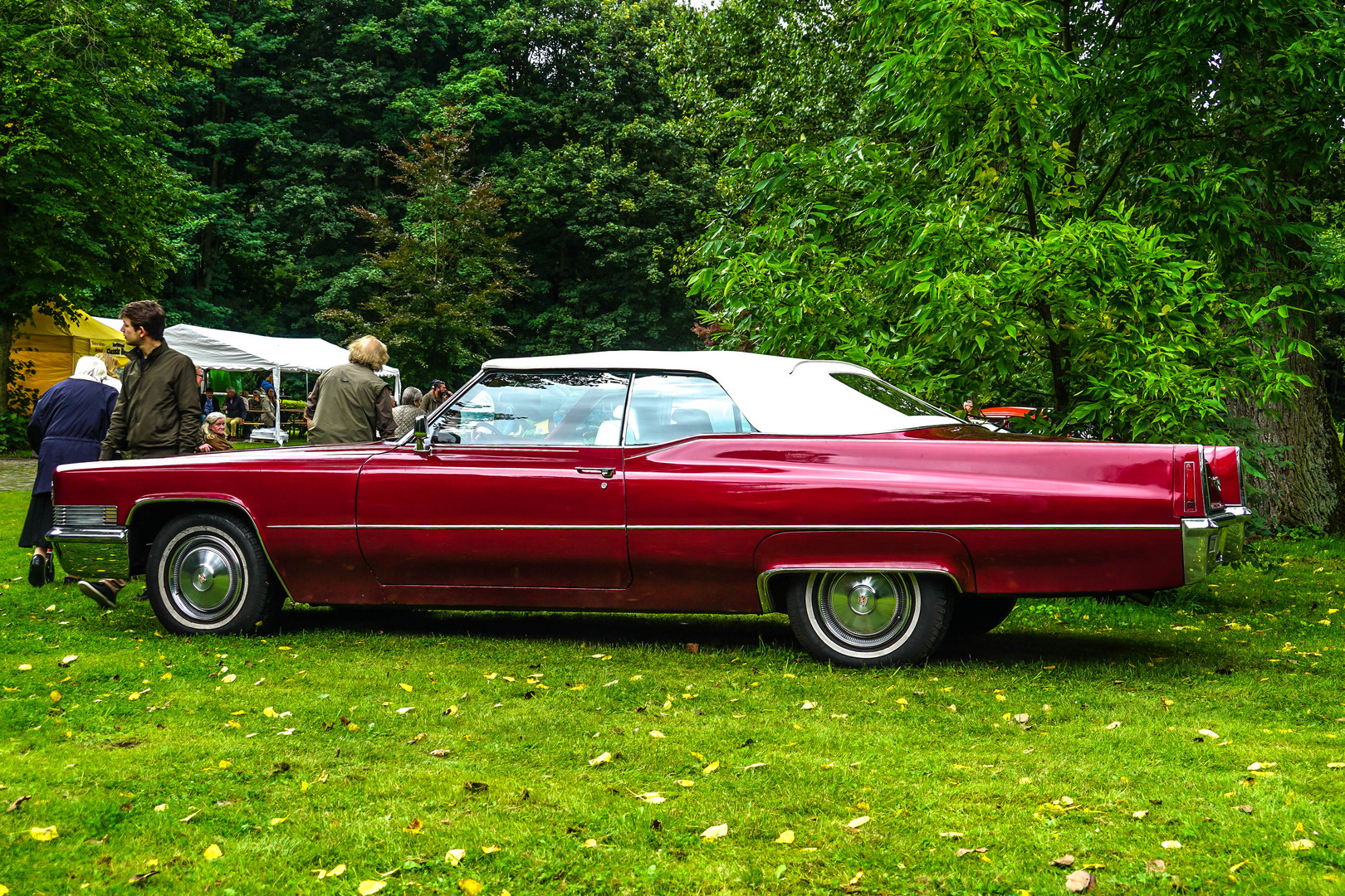 GM Cadillac Sedan DeVille