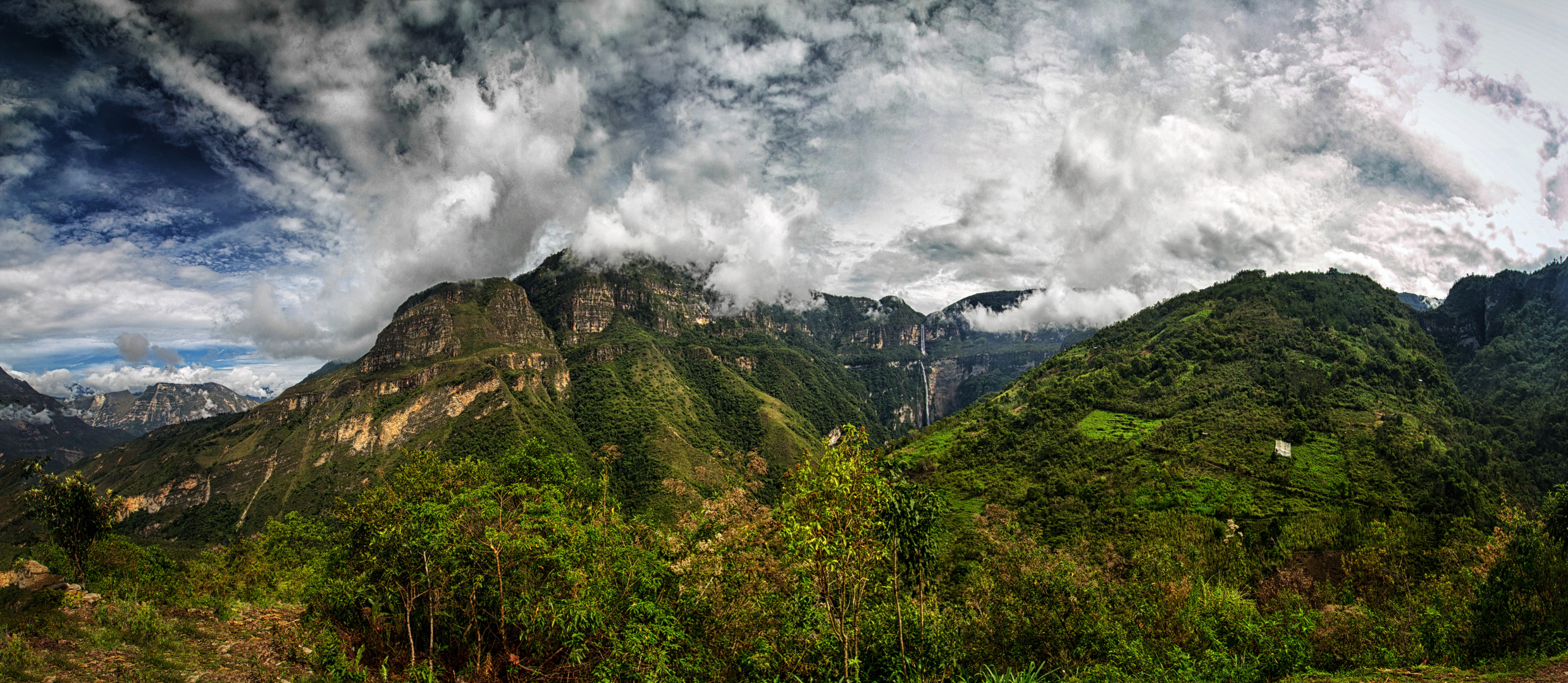 Gocta Wasserfall in Peru