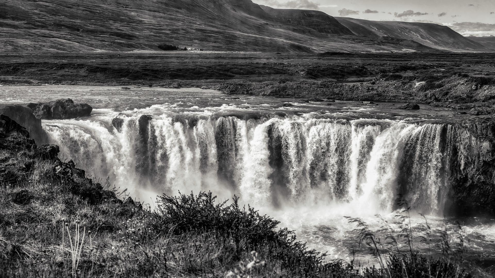 Godafoss_2023-2_sw