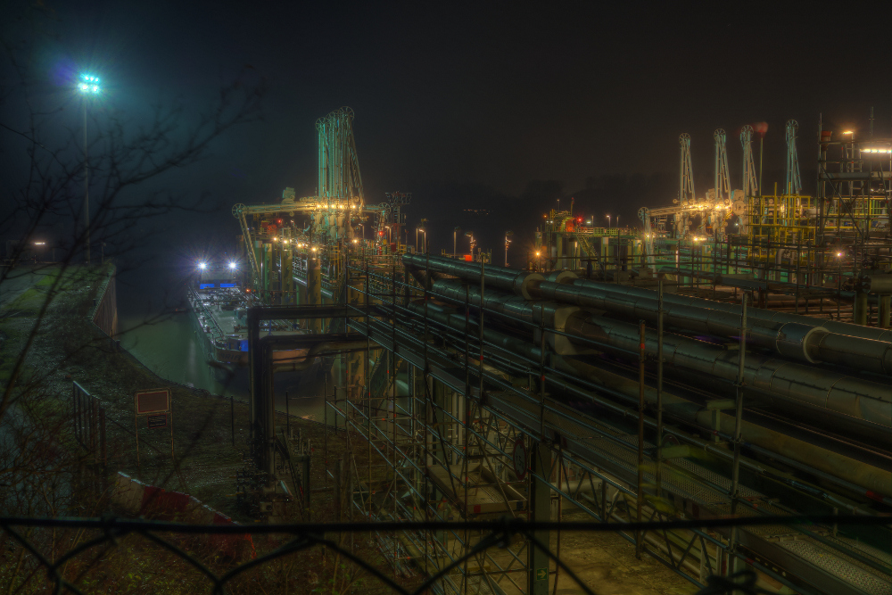 Godorfer Hafen bei Nacht