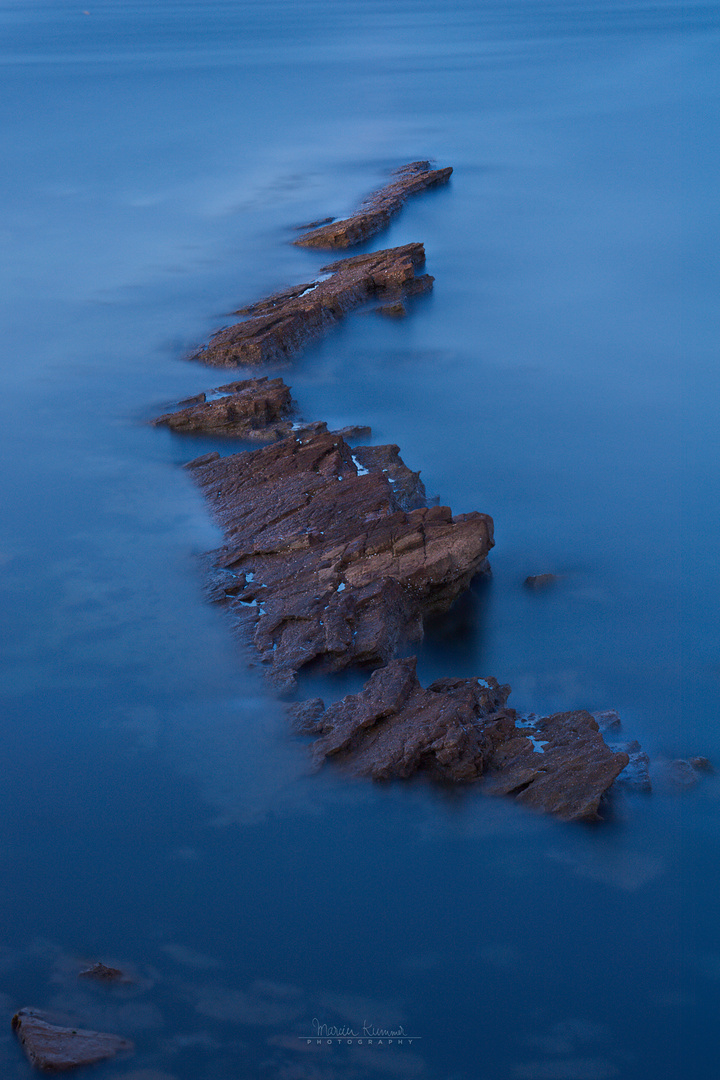 Godzilla erhebt sich am Peveril Point