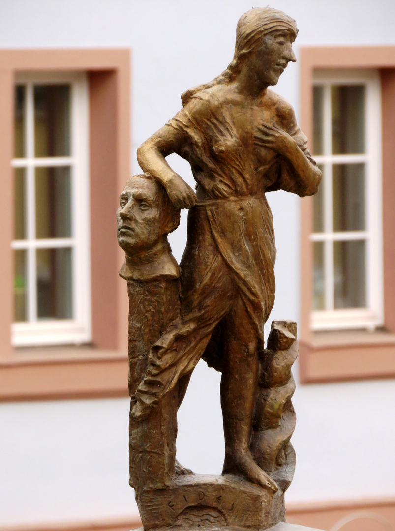 Göbel-Figur auf dem Gothaer Hauptmarkt