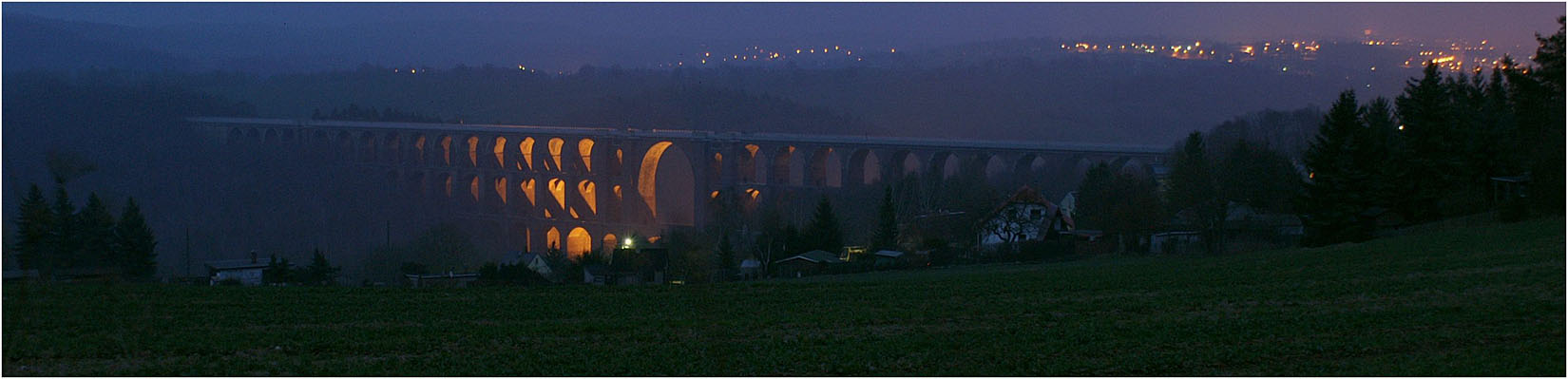 Göltschtalbrücke am Abend