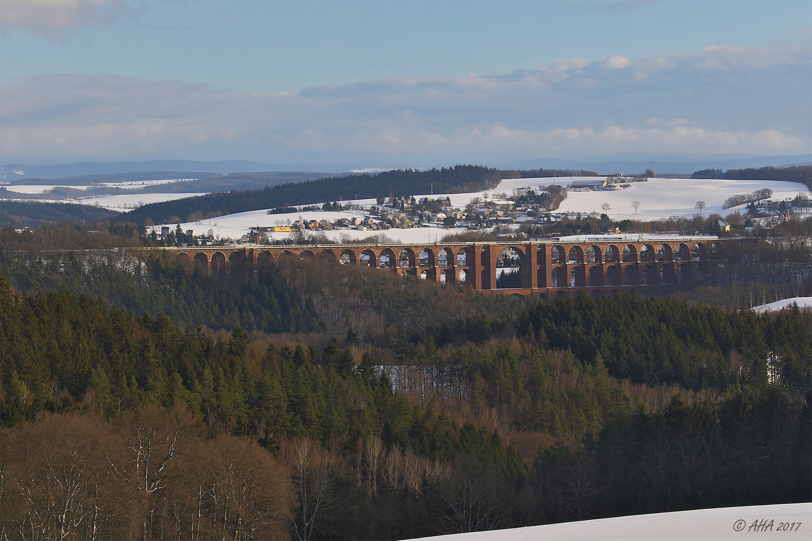 Göltzschtalbrücke im Schnee