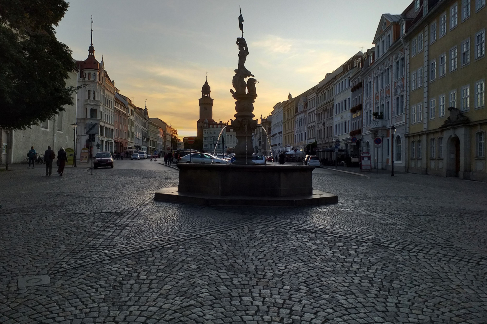 Görlitz, Obermarkt mit Georgsbrunnen