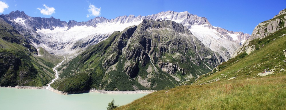 Goescheneralpsee mit Dammagletscher