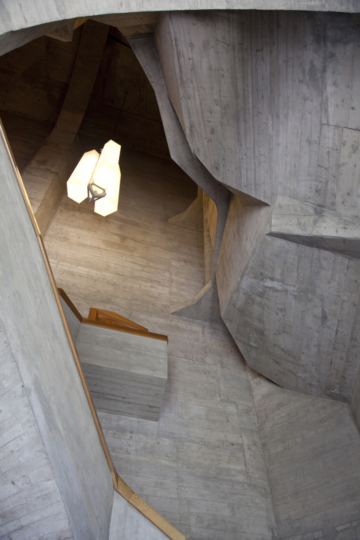 Götheanum Dornach, Treppe in Sichtbeton