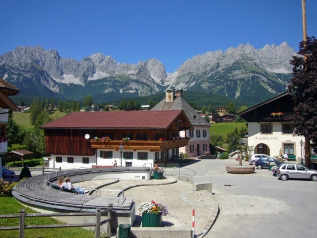 Going am Wilden Kaiser: Dorfplatz