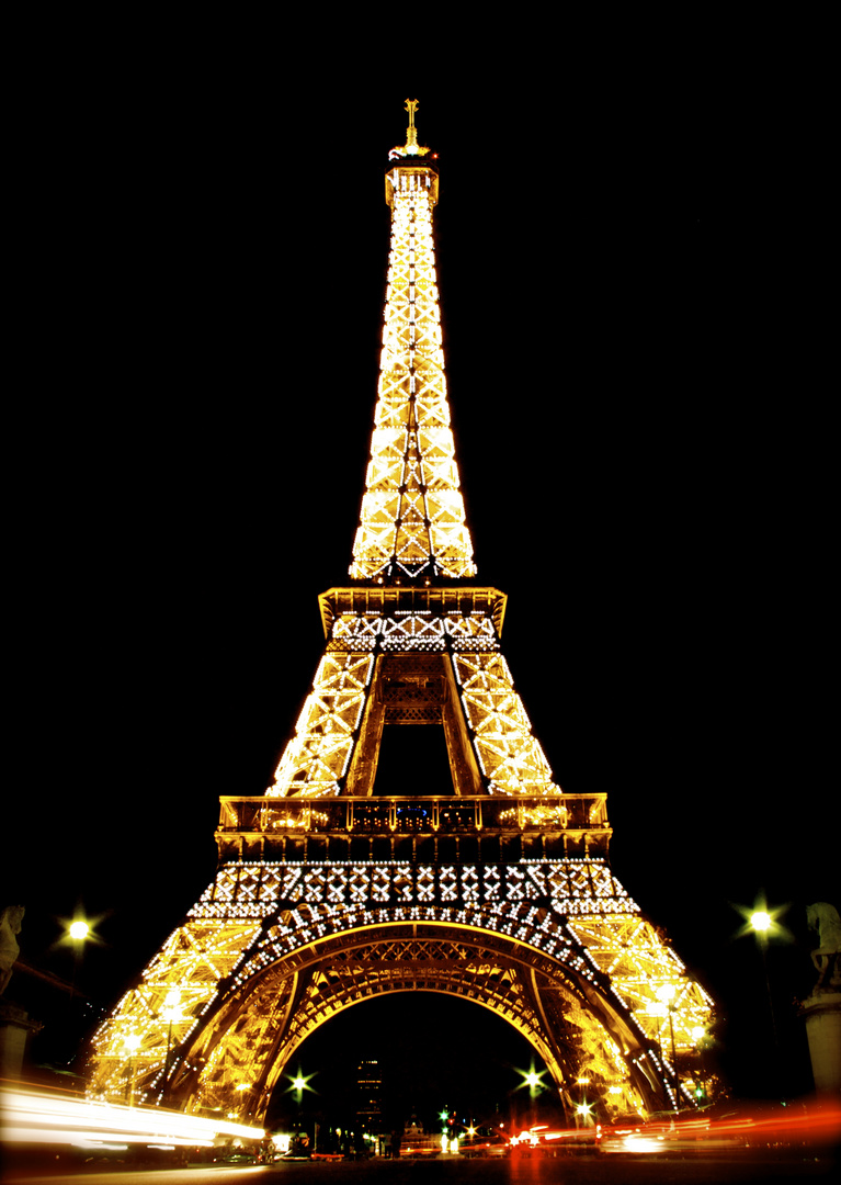 Gold Eiffel Tour...