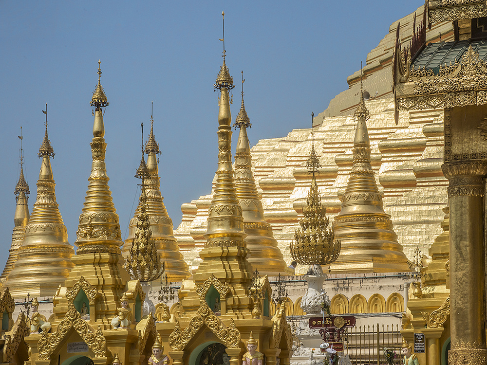 Gold im Überfluss an der Shwedagon-Pagode