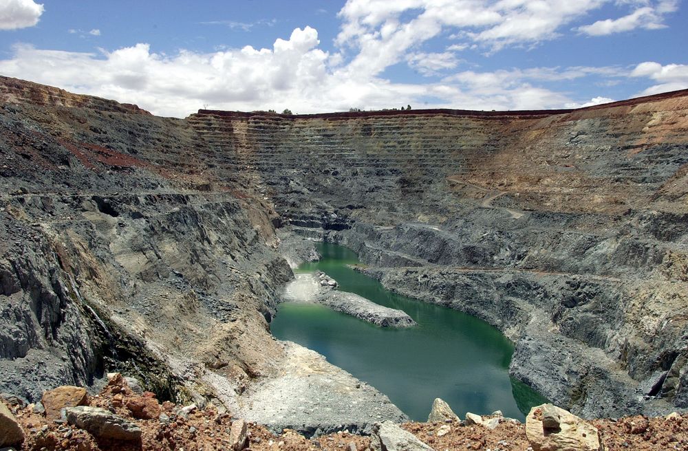 Gold mine at Meekatharra