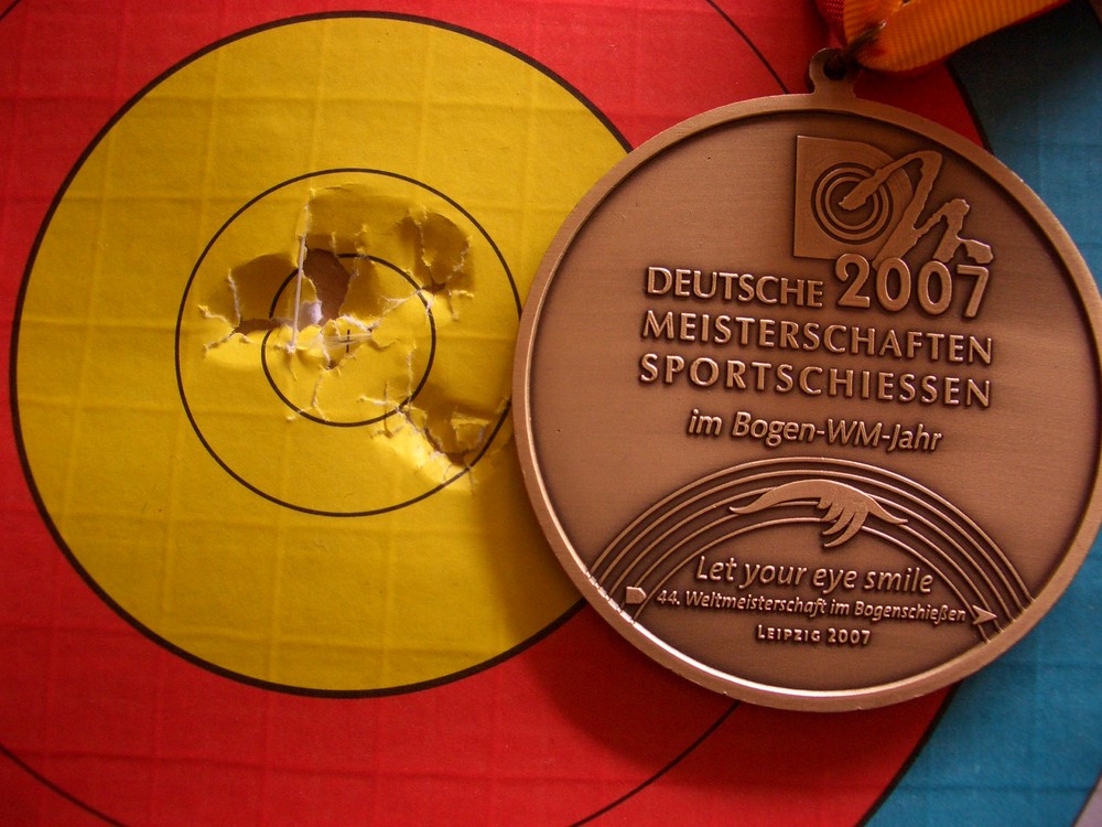 Gold und Medaille 2007 Halle