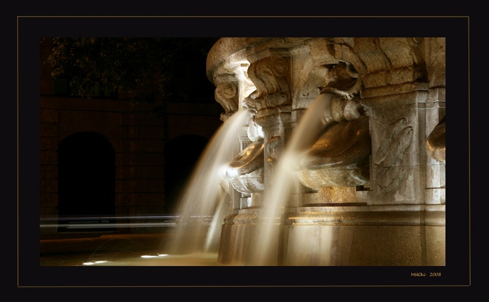 "Goldbrunnen" München