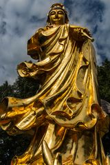 Golden Buddha - Wat Dhammavihara/Hannover