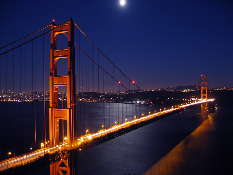 Golden Gate bei Nacht