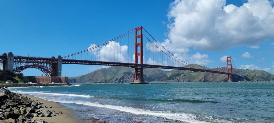 Golden Gate Bridge 