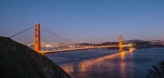 Golden Gate Bridge 1 Stunde nach Sonnenuntergang