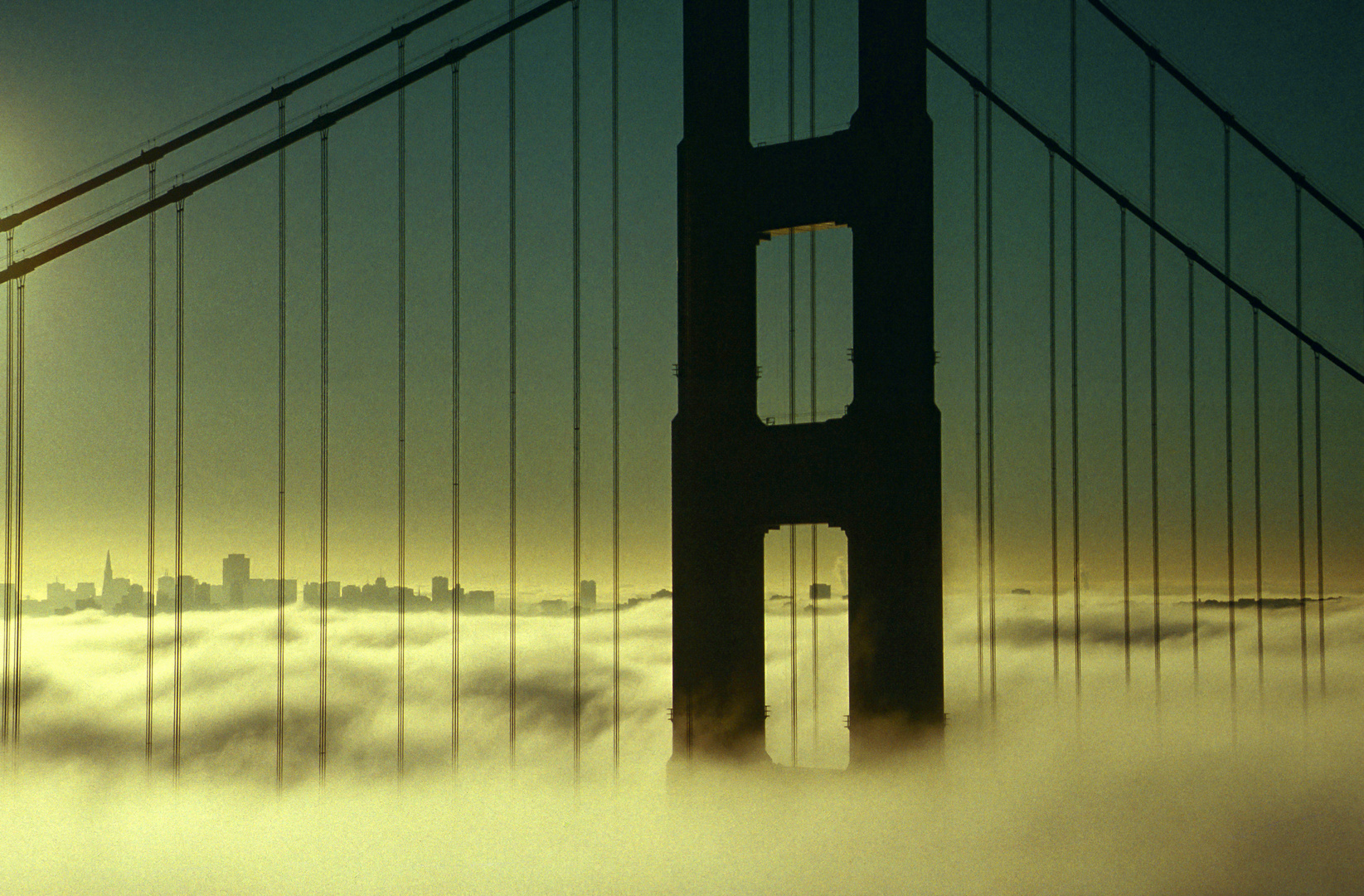 Golden Gate Bridge