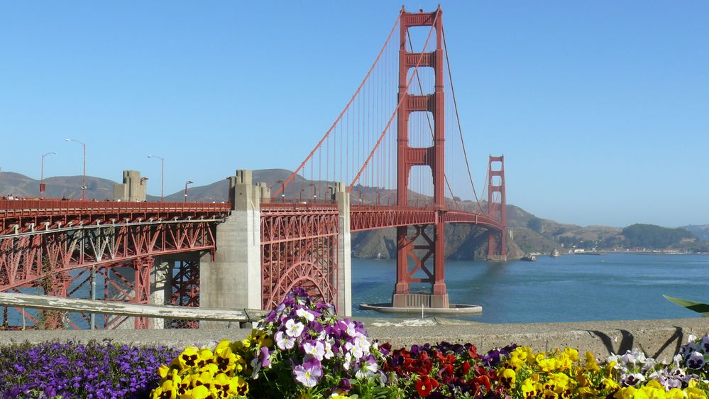 Golden Gate Bridge