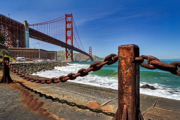 Golden Gate Bridge