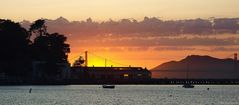 Golden Gate Bridge at dusk