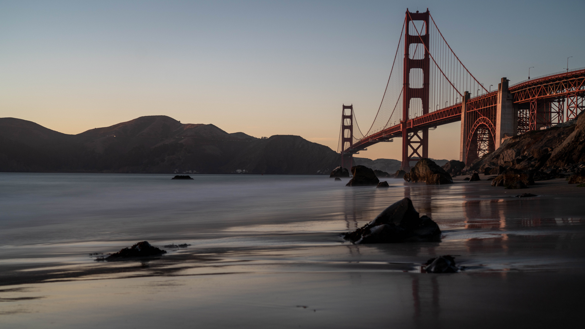 Golden Gate Bridge at sunset