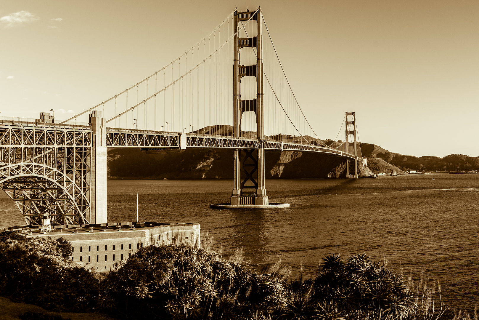 Golden Gate Bridge